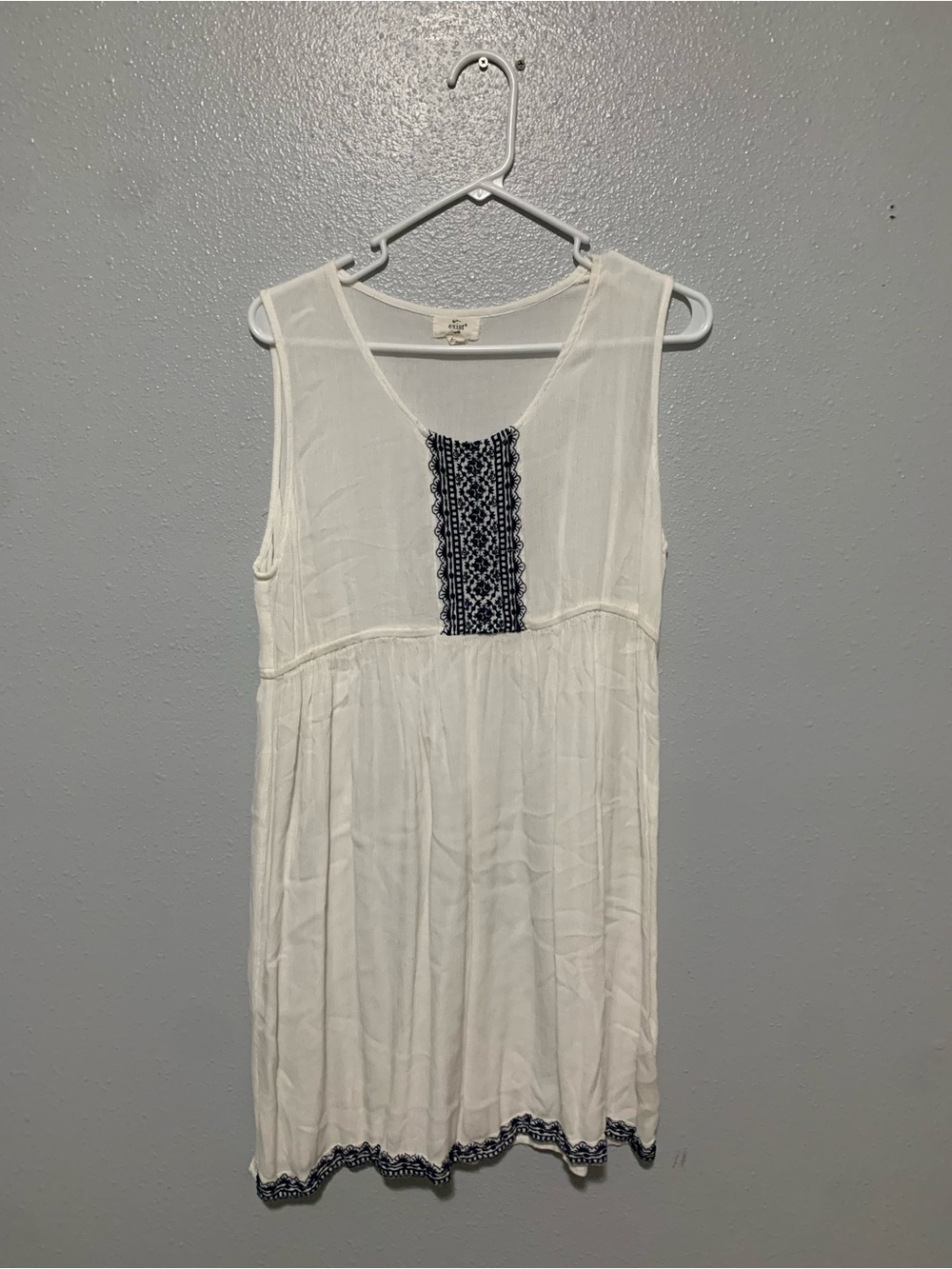 Exist White Sleeveless Dress with black Embroidered Trim